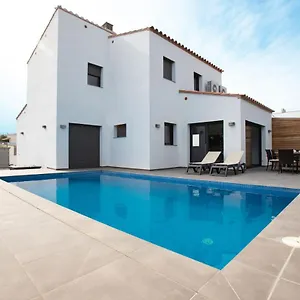 vila-mas-busca-72-roses-costa-brava.catalonia-hotels.com/