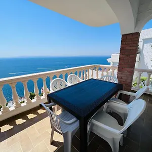 buganvilies-apartamento-con-vistas-maravillosas.catalonia-hotels.com/